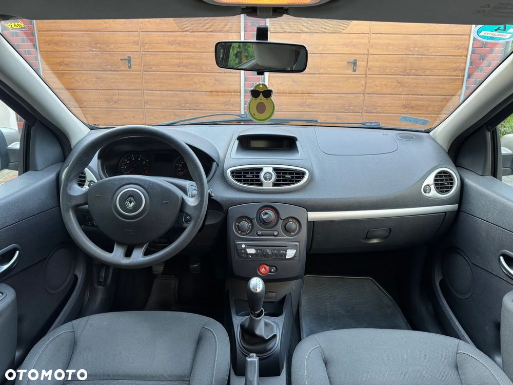 Renault Clio 1.2 TCE Alize - 9