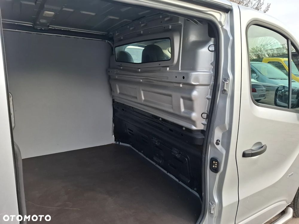 Opel VIVARO 2015 1.6CDTI 120KM KLIMA 3osobowy - 27