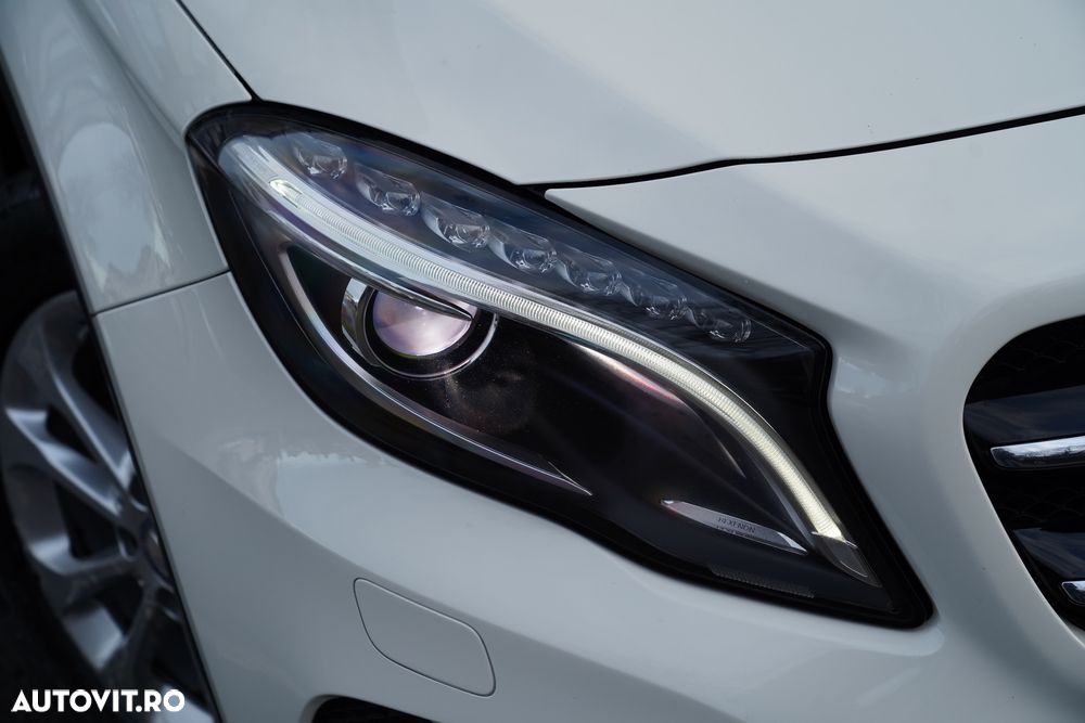 Mercedes-Benz GLA 200 (CDI) d 4Matic 7G-DCT AMG Line - 27