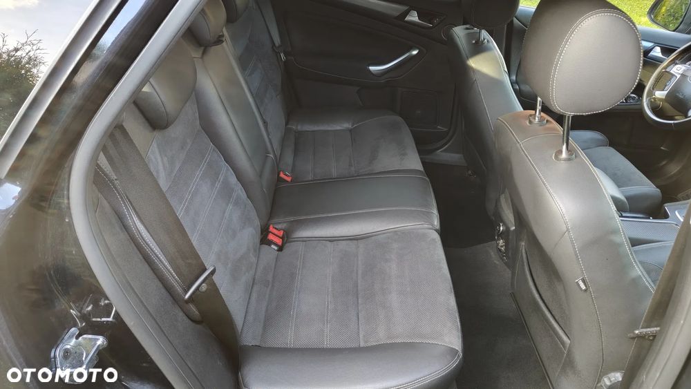 Ford Mondeo 2.0 TDCi Titanium - 15