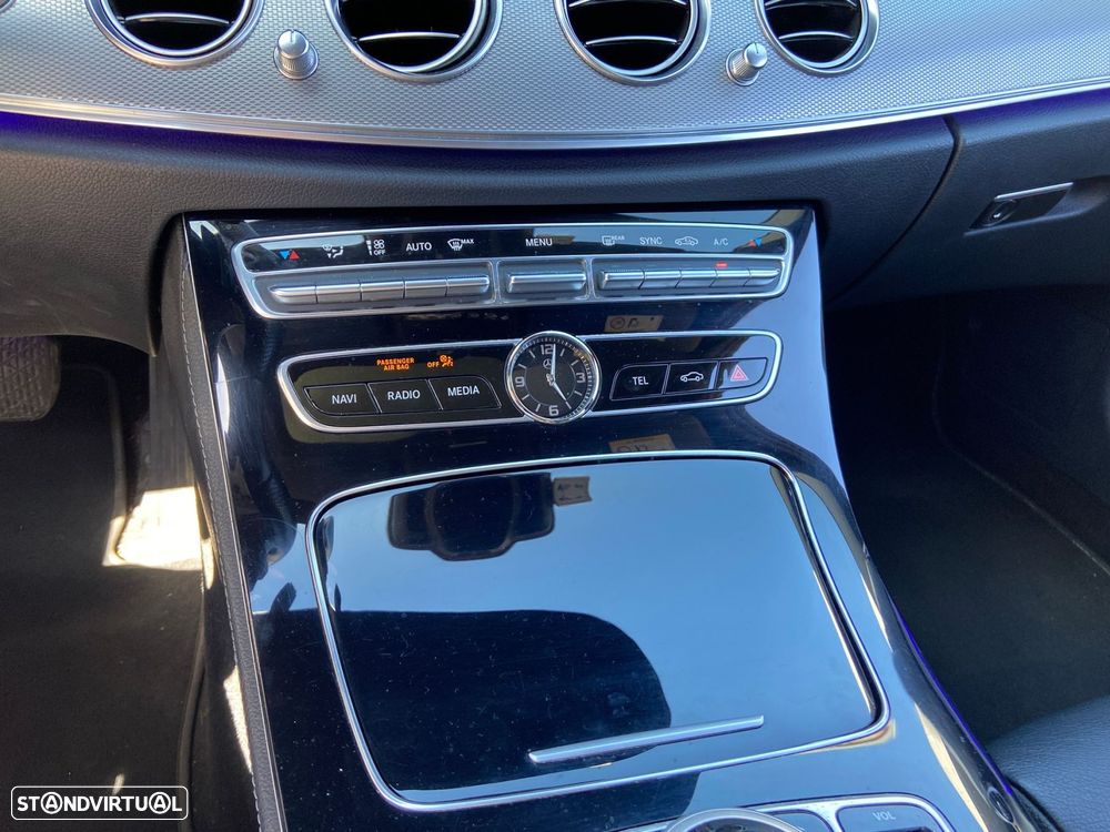 Mercedes-Benz E 220 d 9G-TRONIC Exclusive - 24