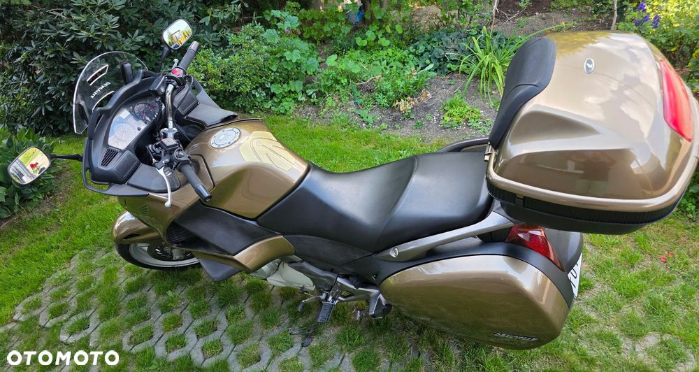 Honda Deauville - 4