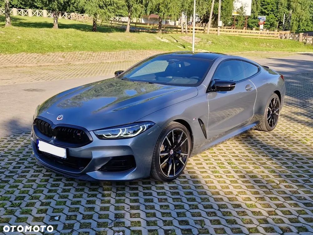 BMW Seria 8 - 18