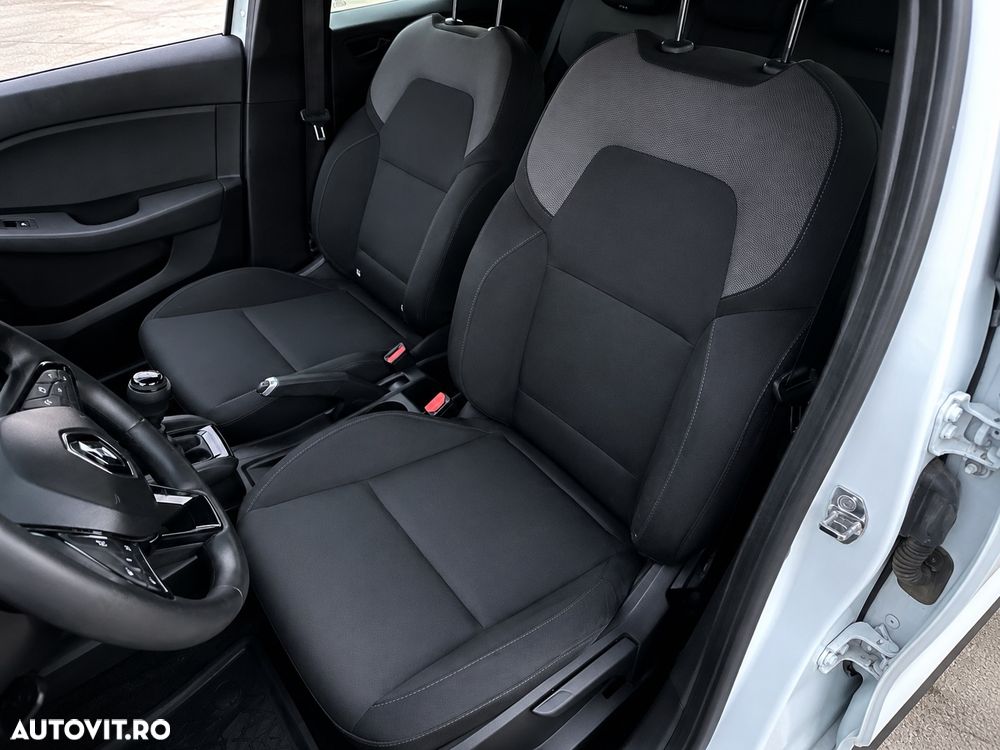 Renault Clio - 16