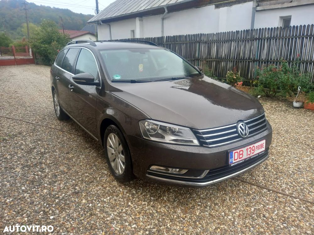 Volkswagen Passat 2.0 TDI BlueMotion Technology Comfortline - 2