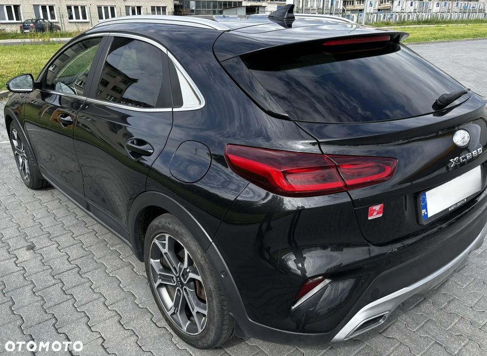 Kia XCeed 1.6 T-GDI L Business Line DCT - 3