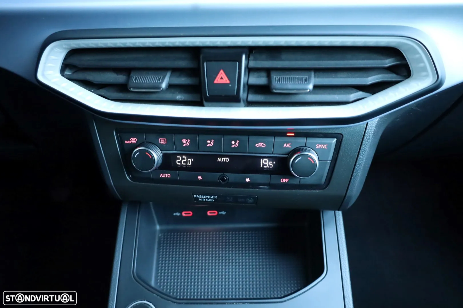 SEAT Ibiza 1.0 TSI FR - 25
