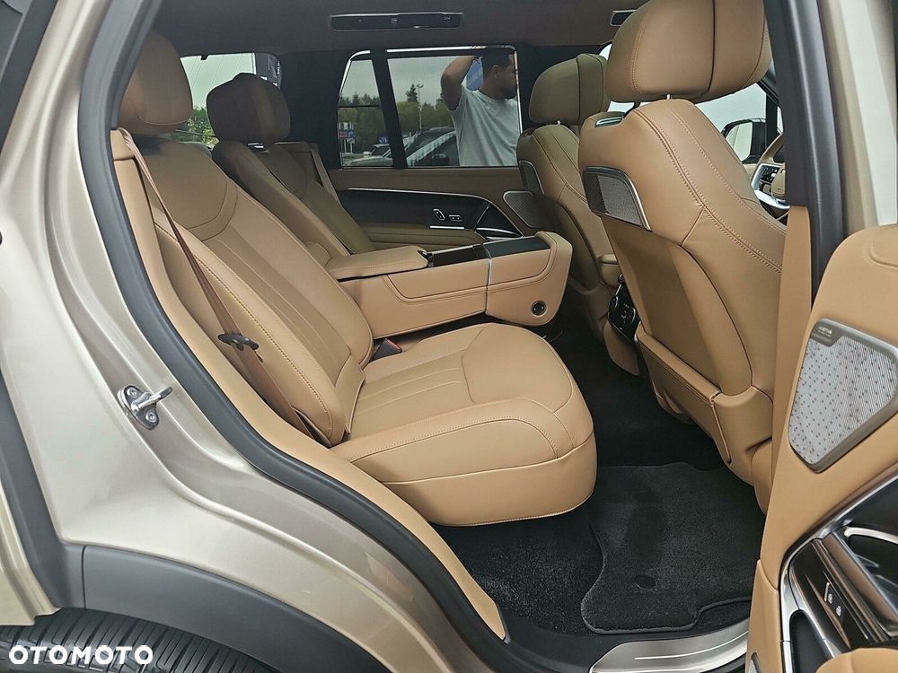 Land Rover Range Rover - 15