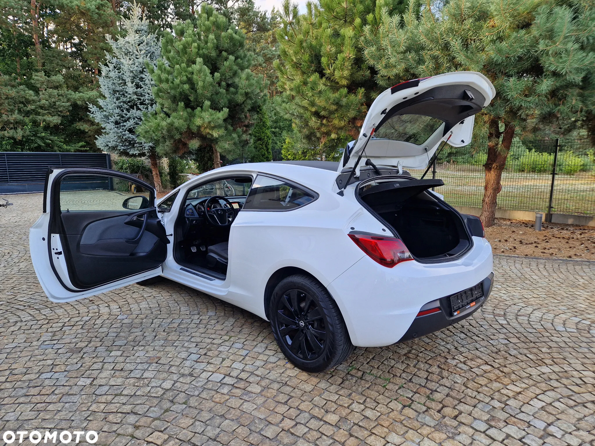 Opel Astra GTC 1.6 D (CDTi) DPF (ecoFLEX) Start/Stop - 9