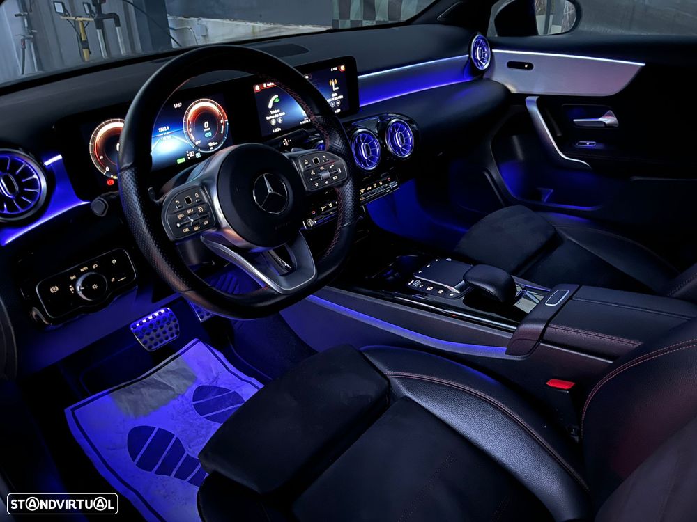 Mercedes-Benz A 250 Limousine e AMG Line - 8