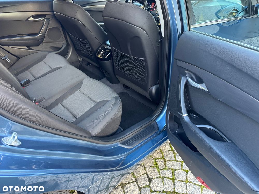 Hyundai i40 i40cw 1.7 CRDi Automatik Premium - 23