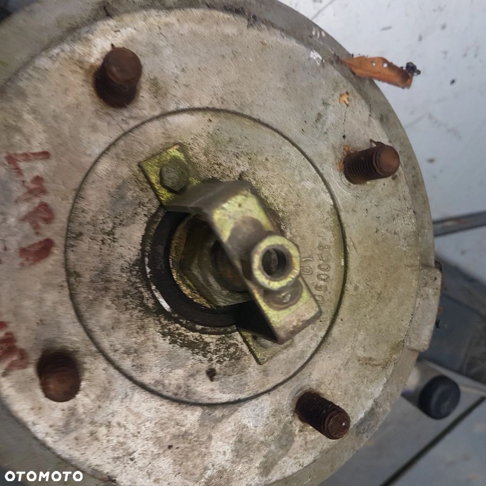 belka zawieszenie tył tylne sanki wózek czop bęben szczęki aixam ligier microcar barooder mc1 mc2 virgo mgo tasso Chatenet CH26 Microcar JDM Aixam 517 - 28