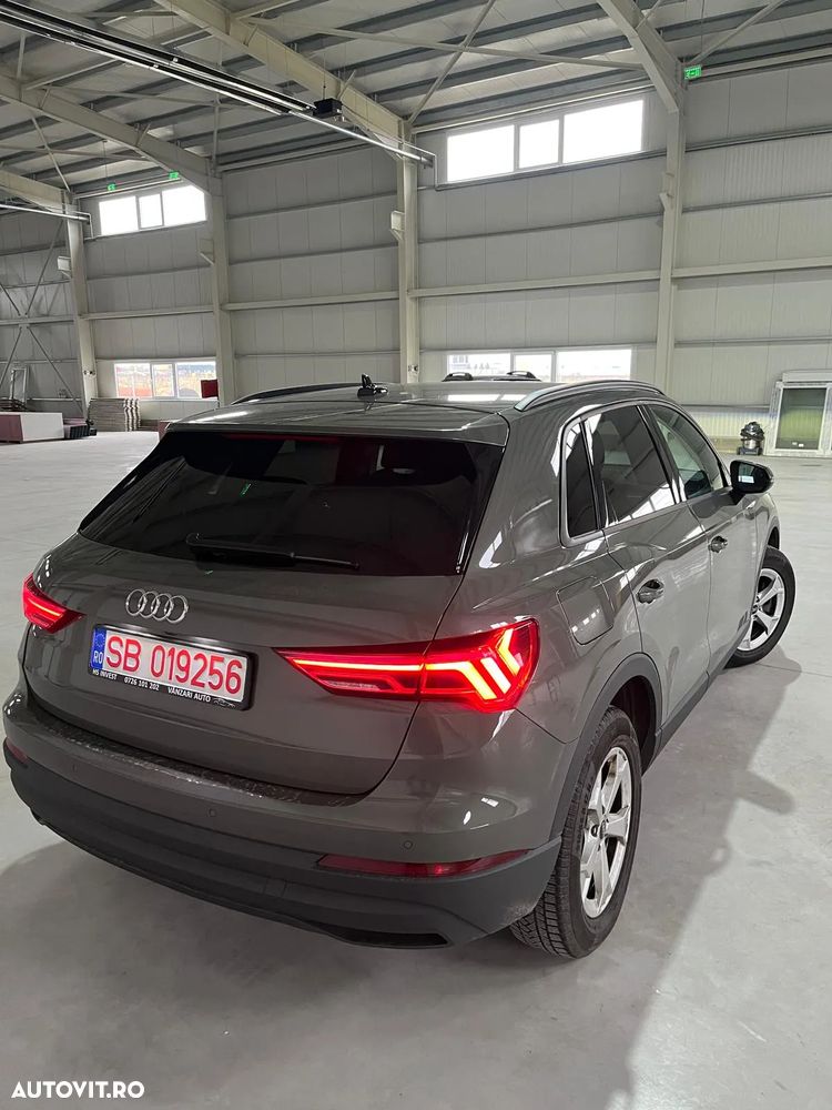 Audi Q3 45 TFSIe S tronic - 4