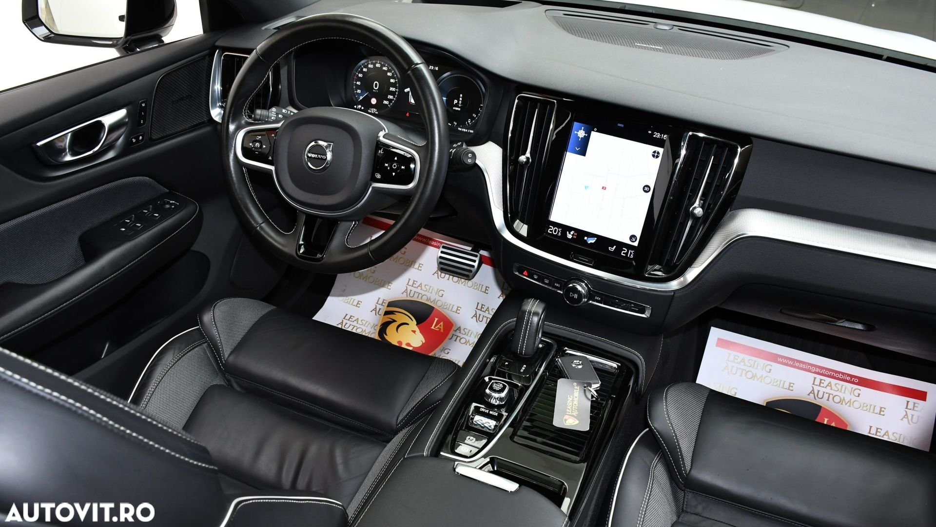 Volvo V60 T6 AWD Recharge Geartronic RDesign - 12