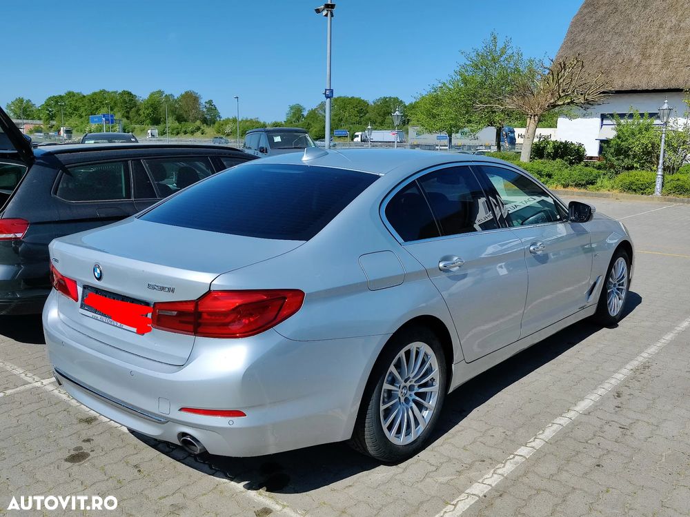 BMW Seria 5 530i xDrive Aut. Luxury Line - 3