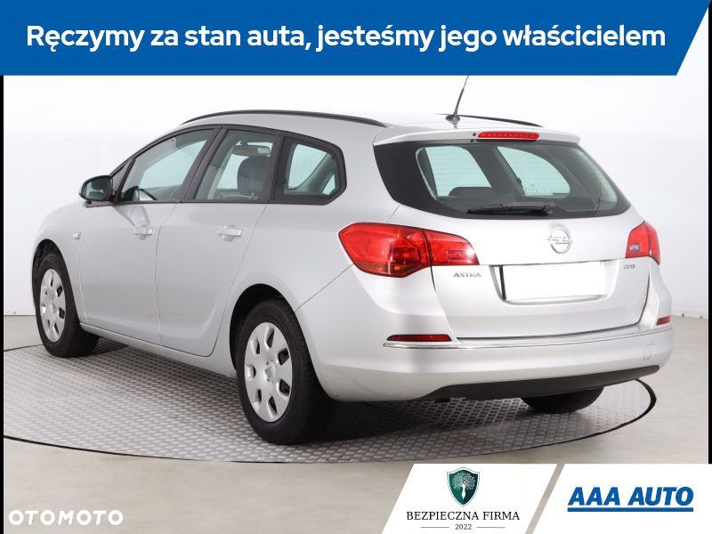 Opel Astra - 6