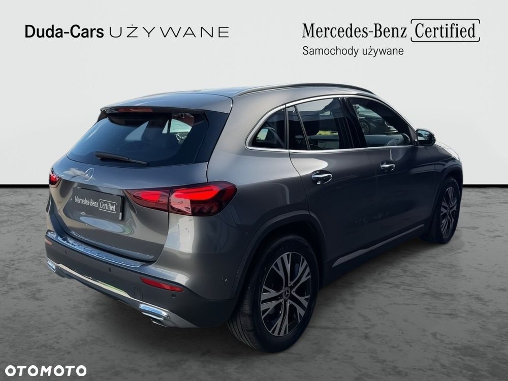 Mercedes-Benz GLA - 6
