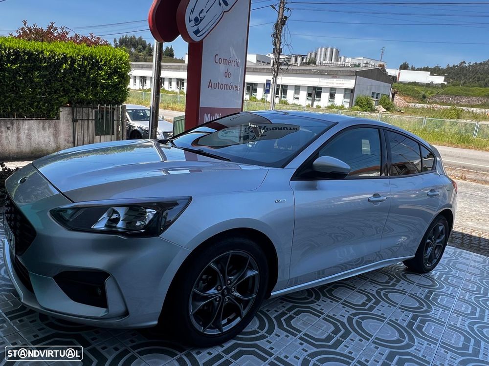 Ford Focus 1.0 EcoBoost MHEV ST-Line X Aut. - 49