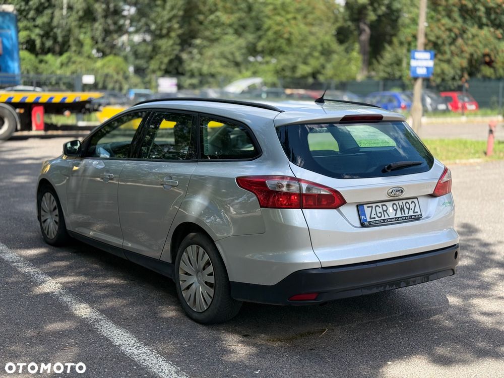 Ford Focus - 4