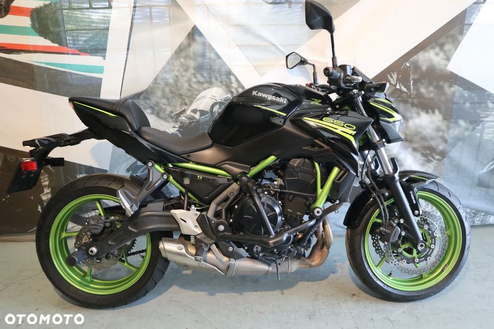 Kawasaki Z 650 - 19