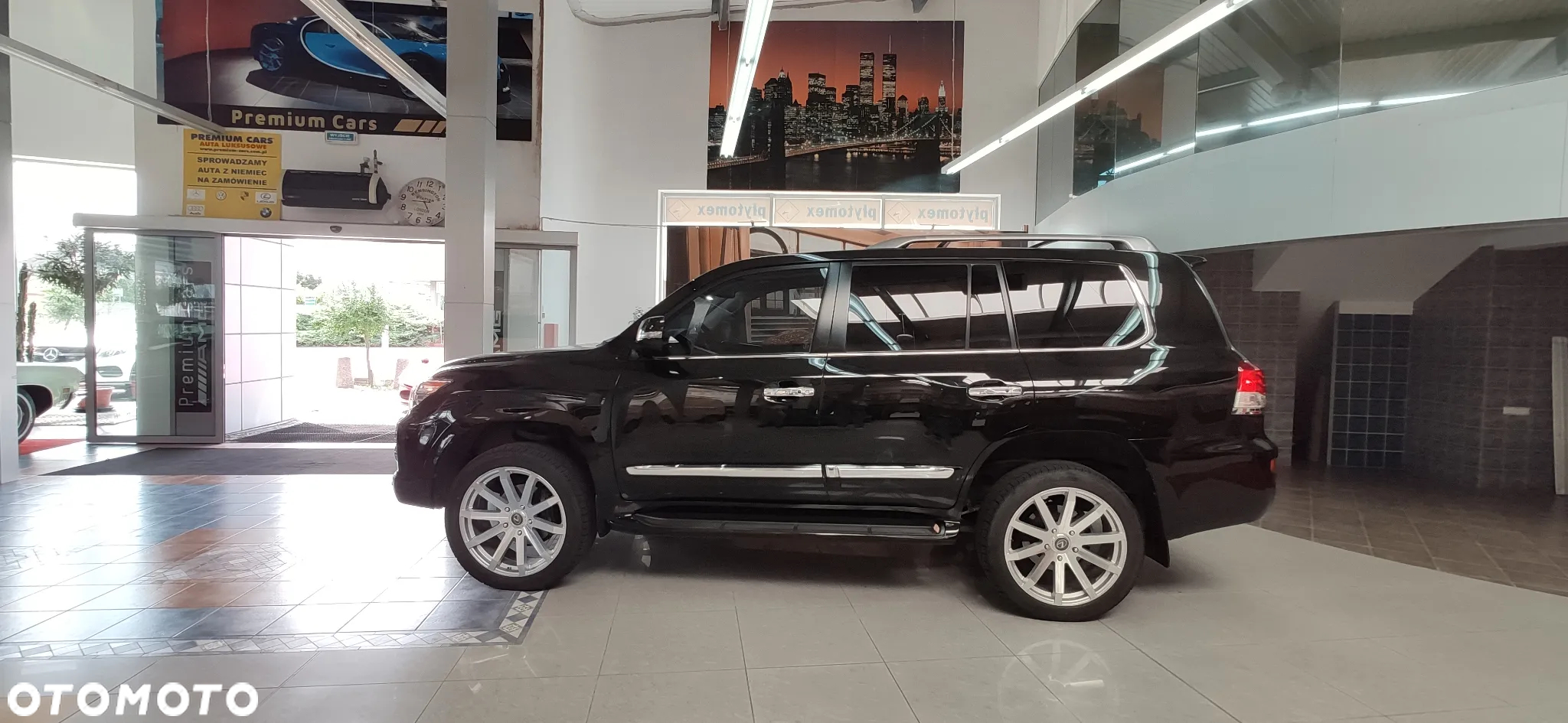 Lexus LX 570 Omotenashi - 19