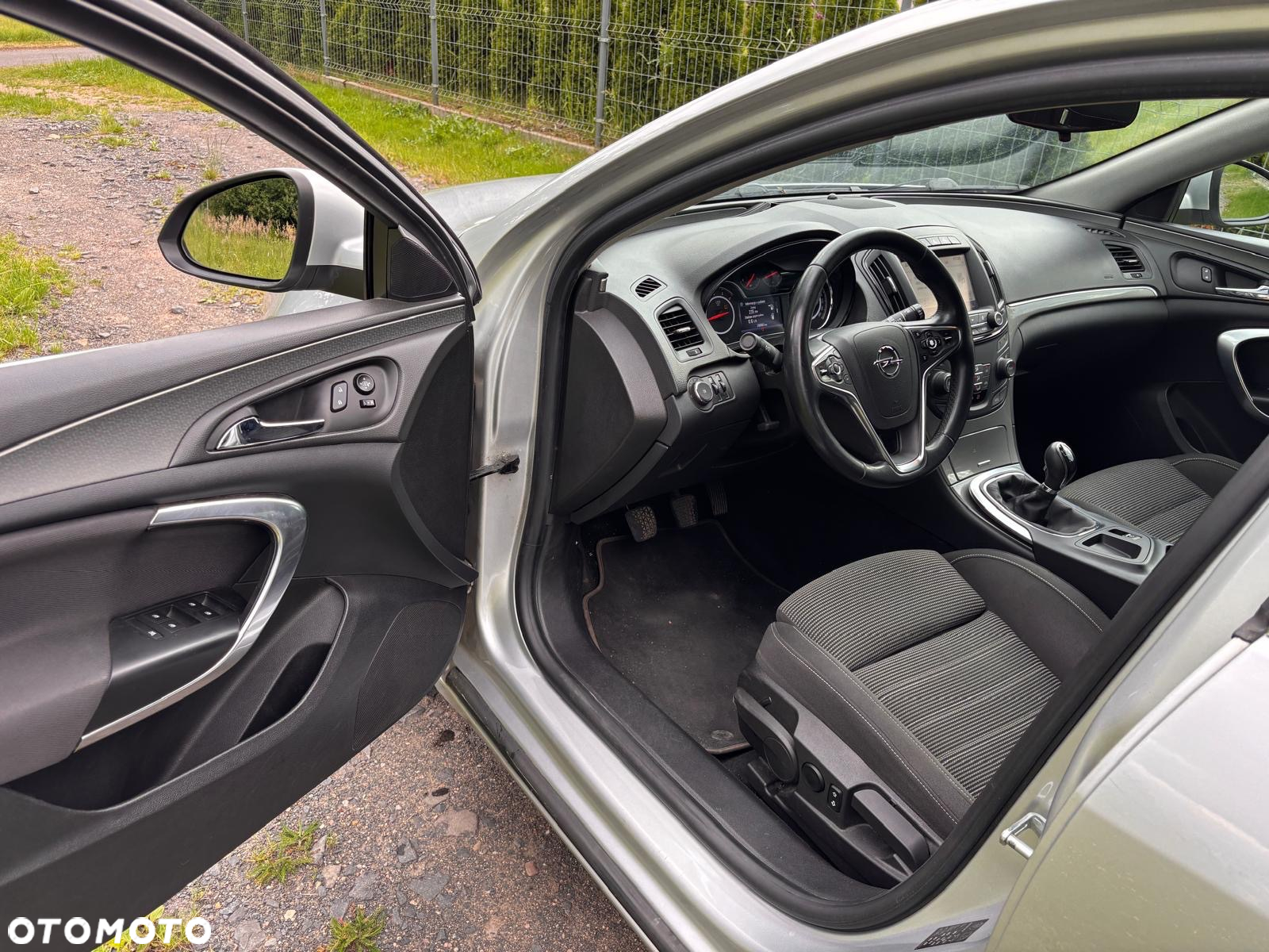 Opel Insignia 2.0 CDTI Cosmo S&S - 12