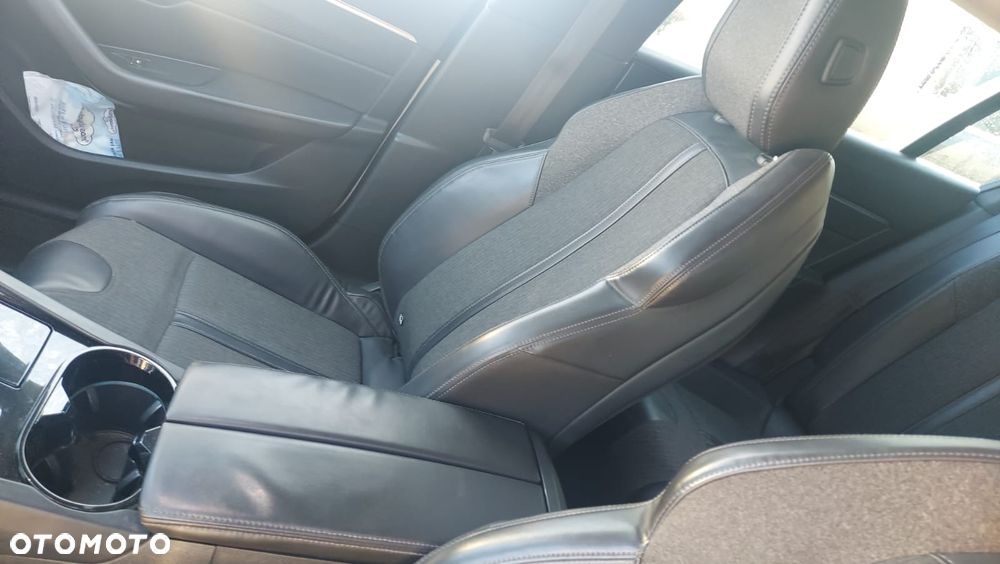 Peugeot 508 2.0 BlueHDi GT Line S&S EAT8 - 13
