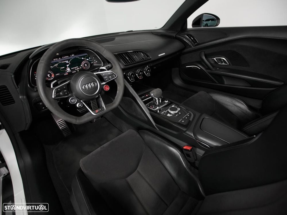 Audi R8 Spyder 5.2 FSi V10 S tronic Plus - 21