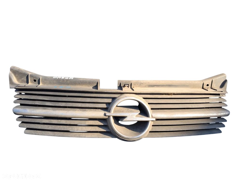 GRILL  OPEL OMEGA B - 1