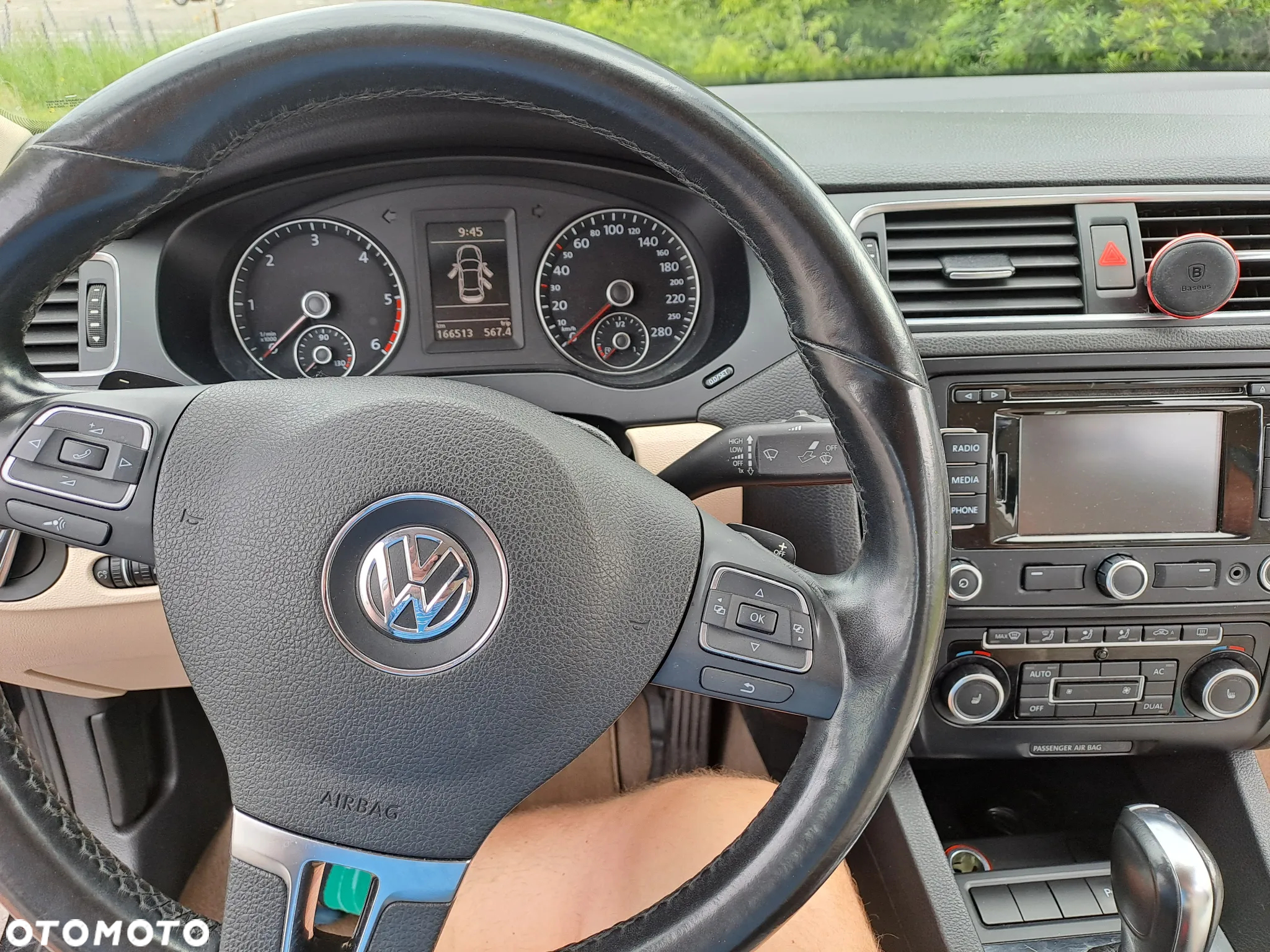 Volkswagen Jetta - 9
