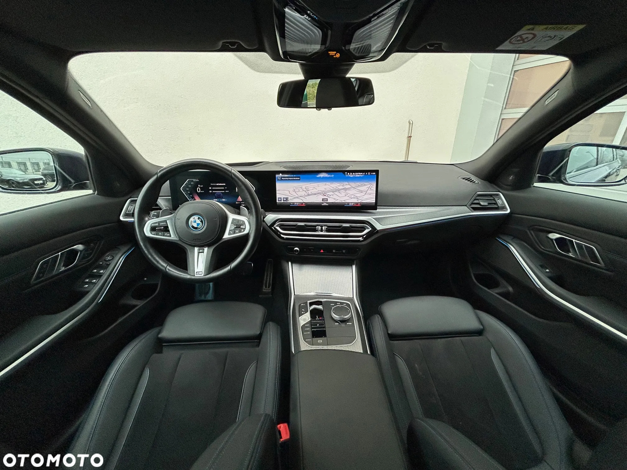 BMW Seria 3 330e - 9