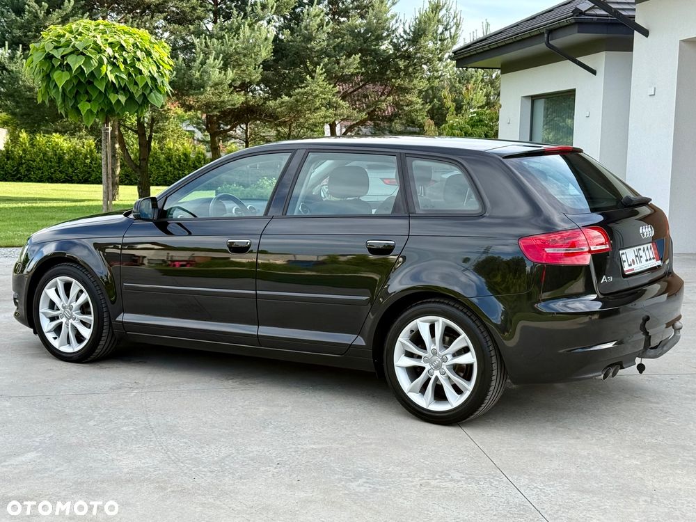 Audi A3 Sportback 1.4 TFSI Ambiente - 12