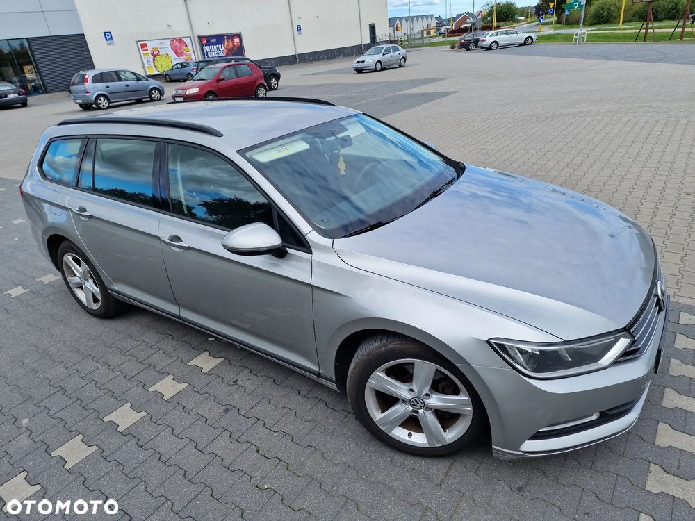 Volkswagen Passat 1.6 TDI BMT Comfortline - 13