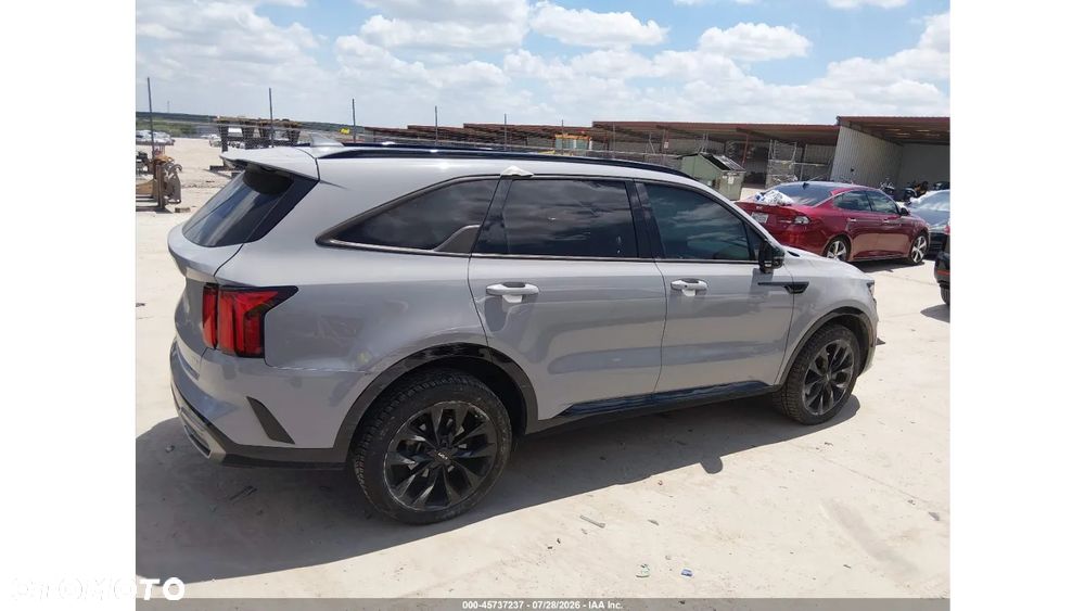 Kia Sorento - 6