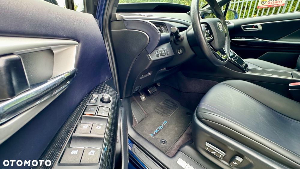 Toyota Mirai 2015