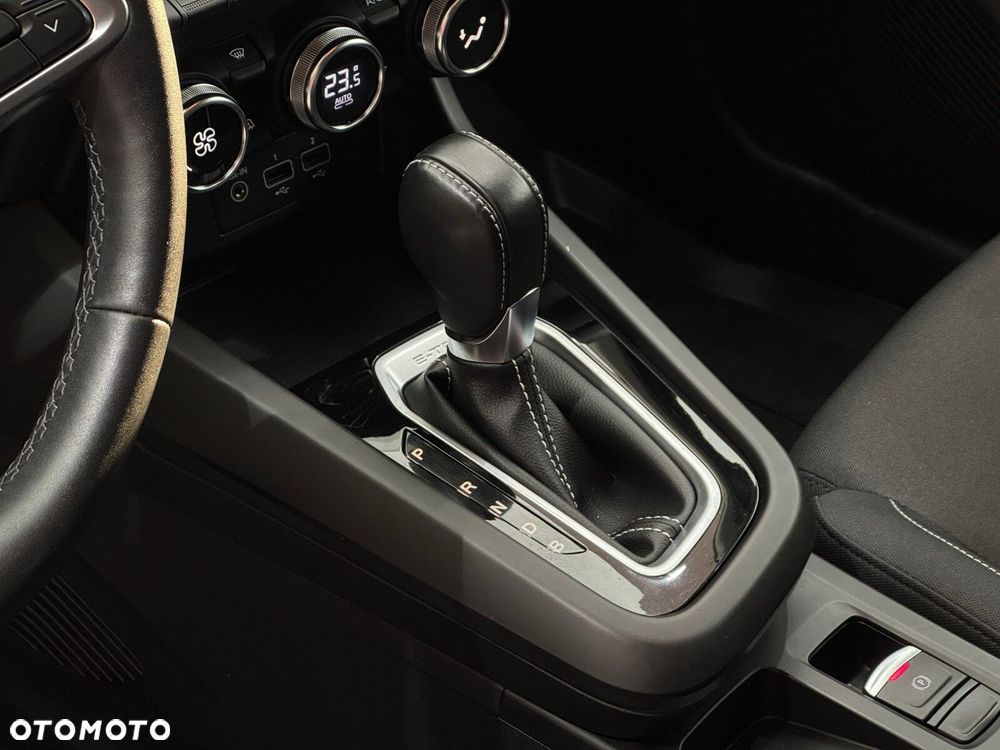 Renault Arkana 1.6 E-TECH Zen MMT - 9