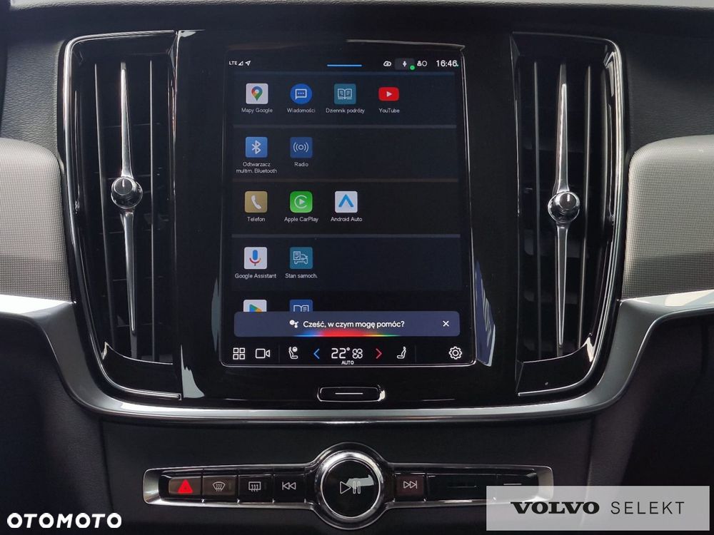 Volvo V90 Cross Country - 20