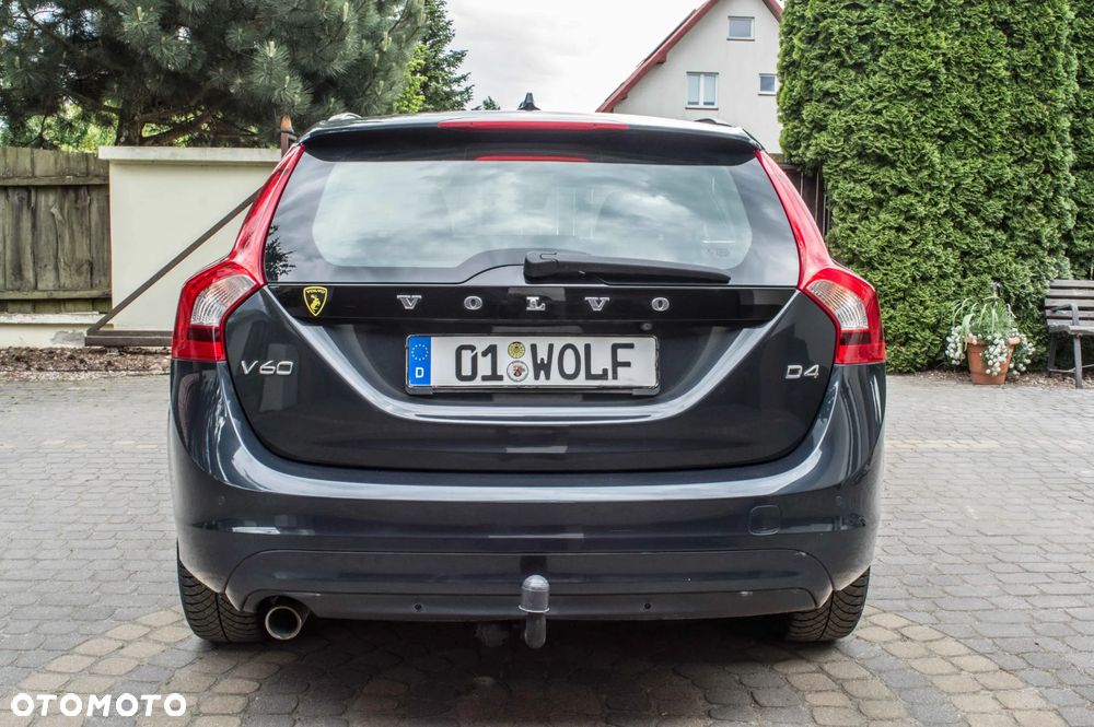 Volvo V60 D4 Business Edition - 8