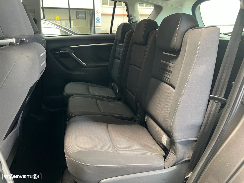 Toyota Verso 1.6 D-4D Comfort - 20