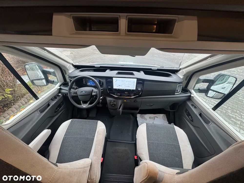 Ford Chausson 797 Titanium Ultimate - 13