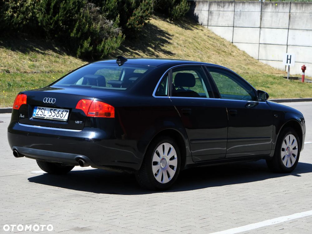 Audi A4 Limousine 1.8 T multitronic - 2