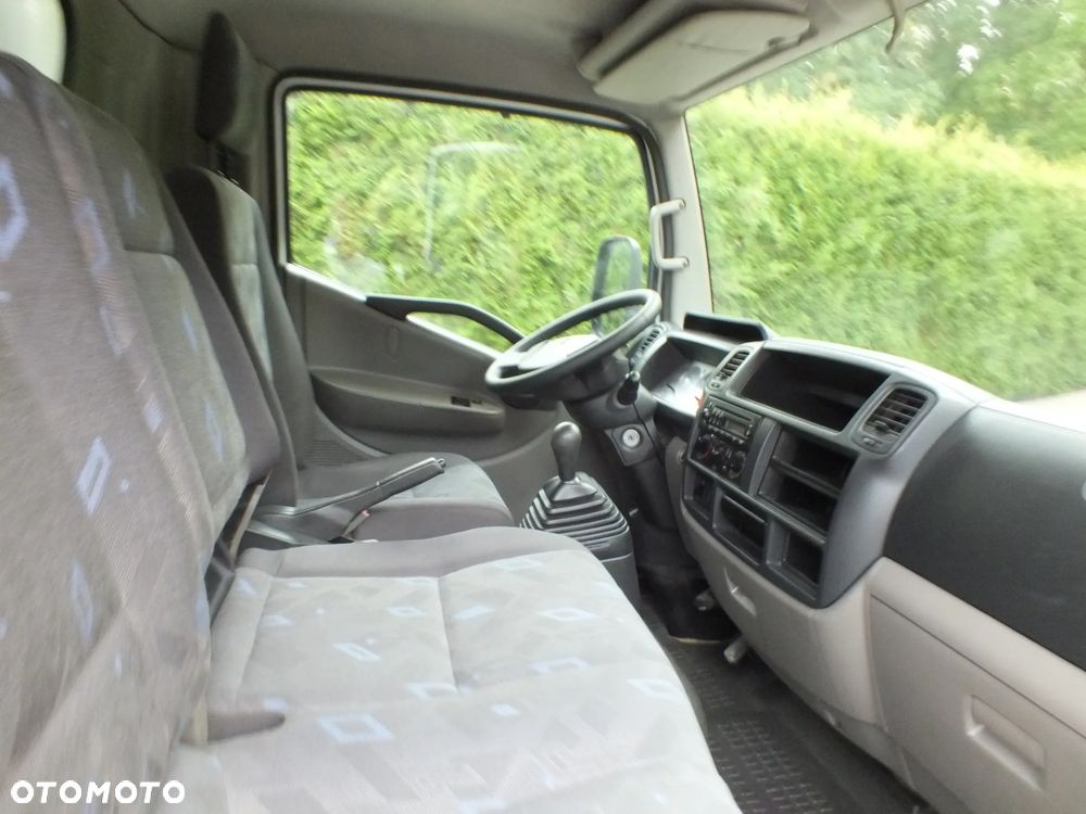 Renault MAXITY - 11