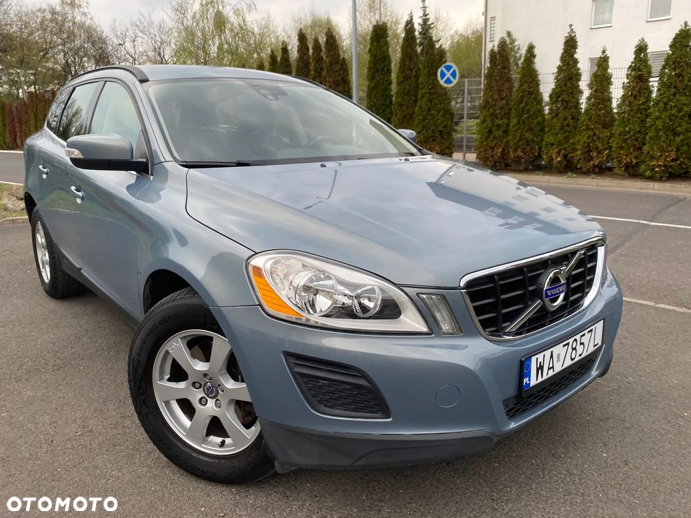 Volvo XC 60 D3 Momentum - 10