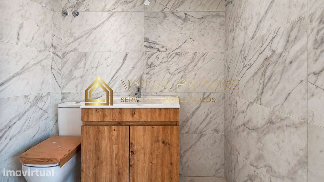 Moradia Triplex Gaveto T4 2 Suites Churrasqueira Jardim Nova Fernão... - Grande imagem: 4/26