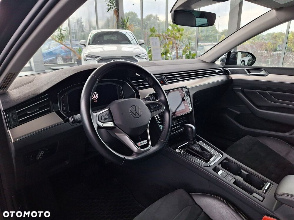 Volkswagen Passat 2.0 TDI 4Mot Elegance DSG - 19