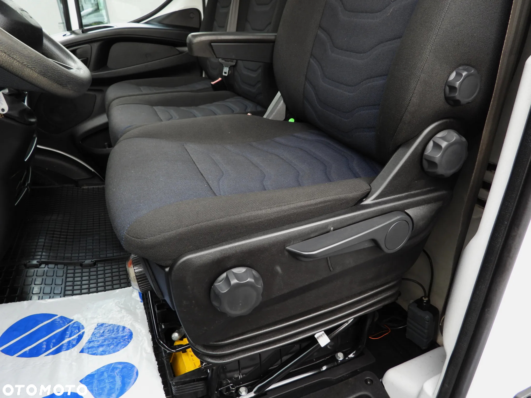 Iveco DAILY 35C16 WYWROTKA TEMPOMAT BLIŹNIACZE KOŁA KLIMATYZACJA 160KM [ 653455 ] - 28