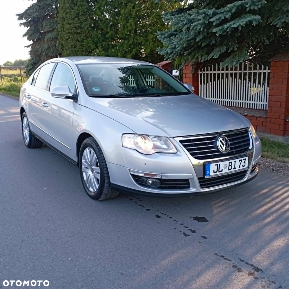 Volkswagen Passat 1.8 TSI Comfortline - 3