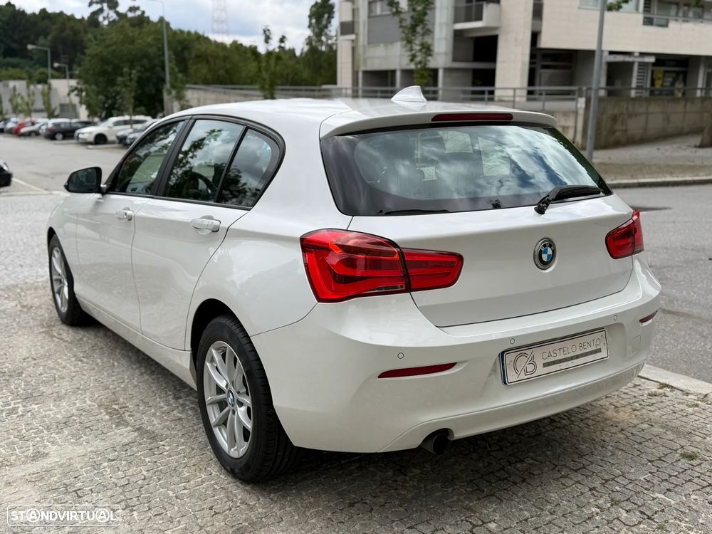 BMW 118 i Sport Line - 4