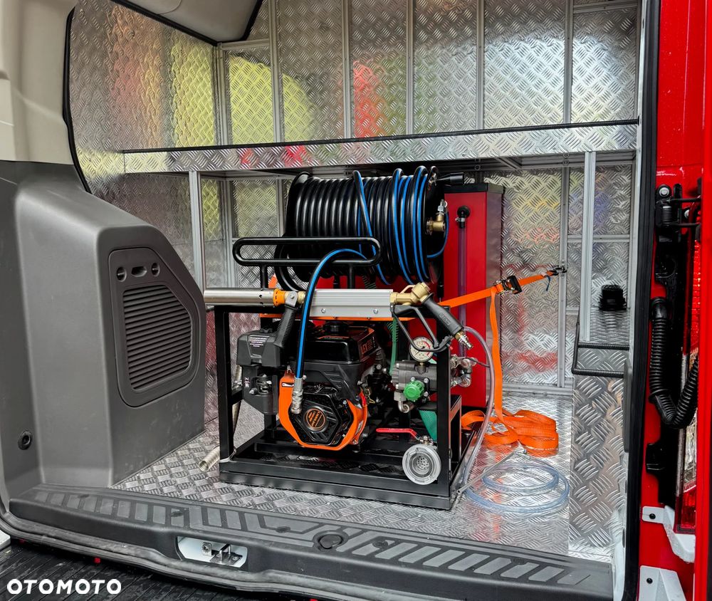 Ford Transit Kombi L3H2 Limited - 15