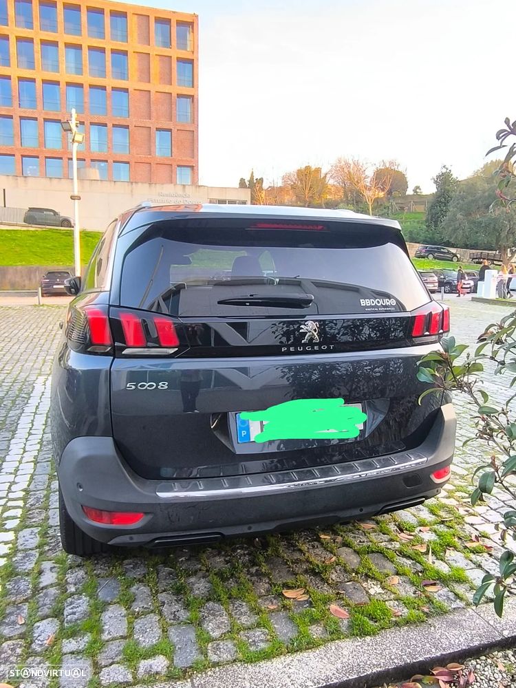 Peugeot 5008 - 6